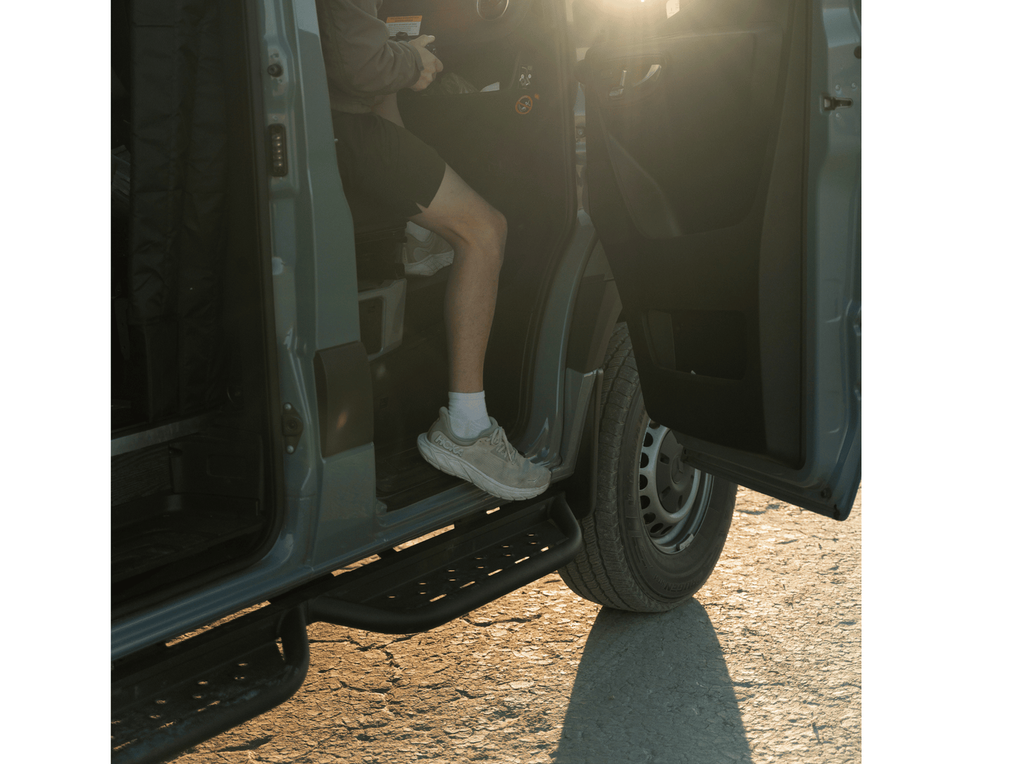 SPRINTER 144" SIDE STEPS