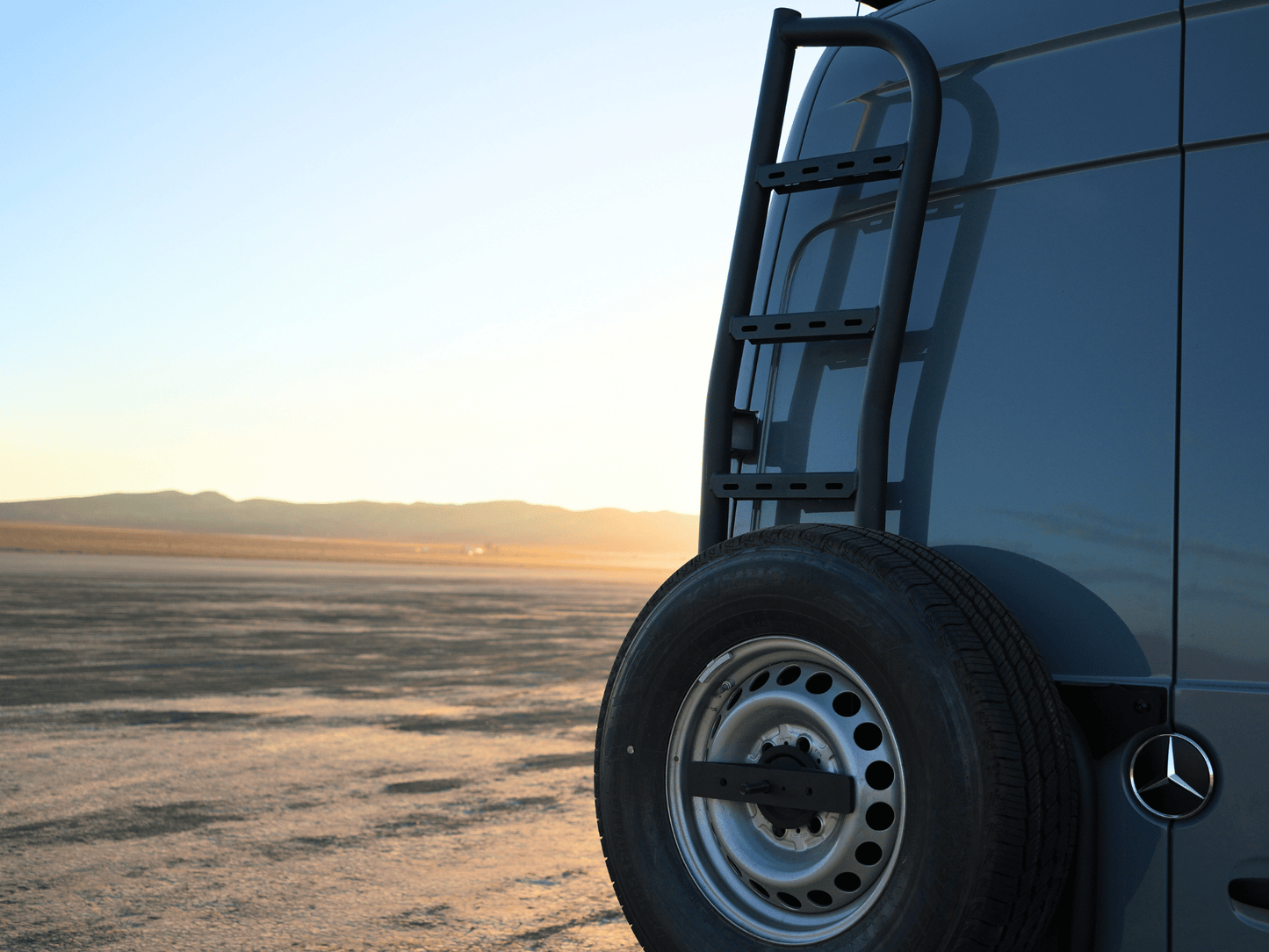 SPRINTER REAR TIRE CARRIER LADDER