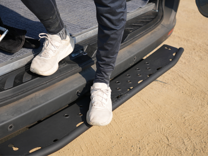 SPRINTER VAN REAR TUBE STEP