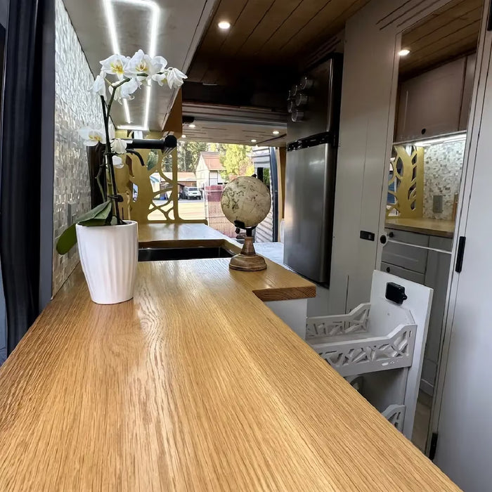 White Shaker Style Campervan Kitchen Cabinet Set with Bamboo Countertop | Vankea